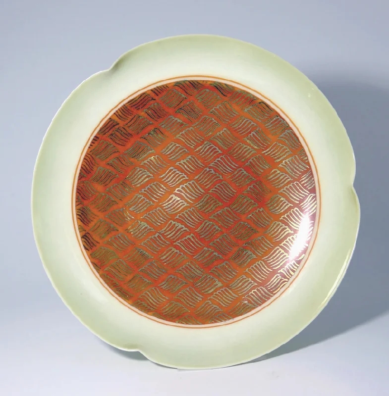 heavy-duty bamboo plates for family meals -[清和堂 x Gohobi Gallery] Hand-painted Golden Waves Tea Coffee Saucer Plate