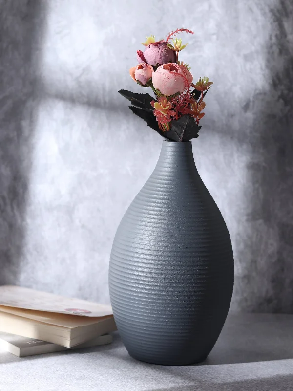 creative geometric flower vase for home centerpieces -Klova Mint Pistachio Vase