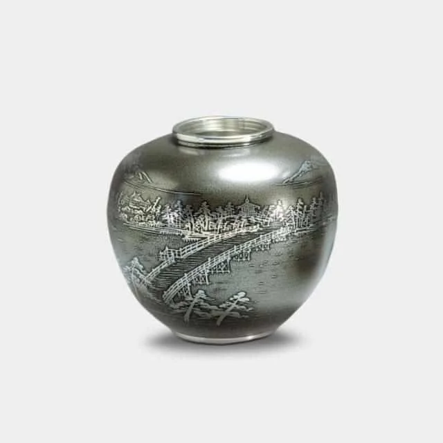 creative handmade geometric flower vase for living room -[VASE] VASE IBUSHI 5.7 ROUND | OSAKA NANIWA PEWTER WARE